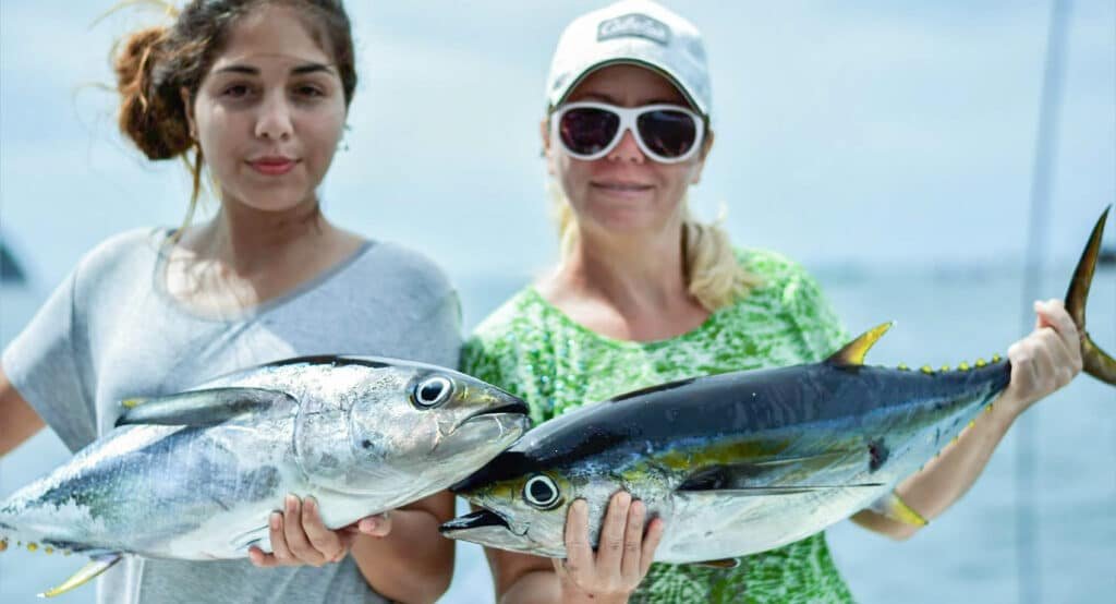 Yellowfin Tuna fishing. Papagayo Fishing