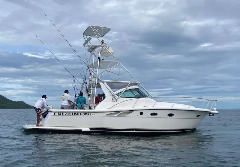 tiara-sport-fishing-boat Tiara Sport Fishing boat in Playas del Coco