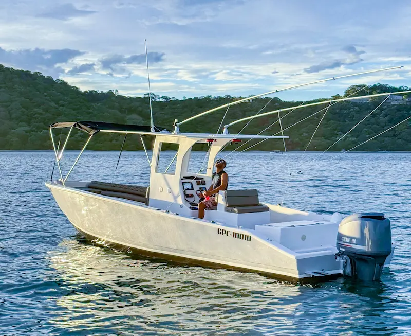 second-wind-sportfishing-boat Second Wind boat in Gulf Papagayo